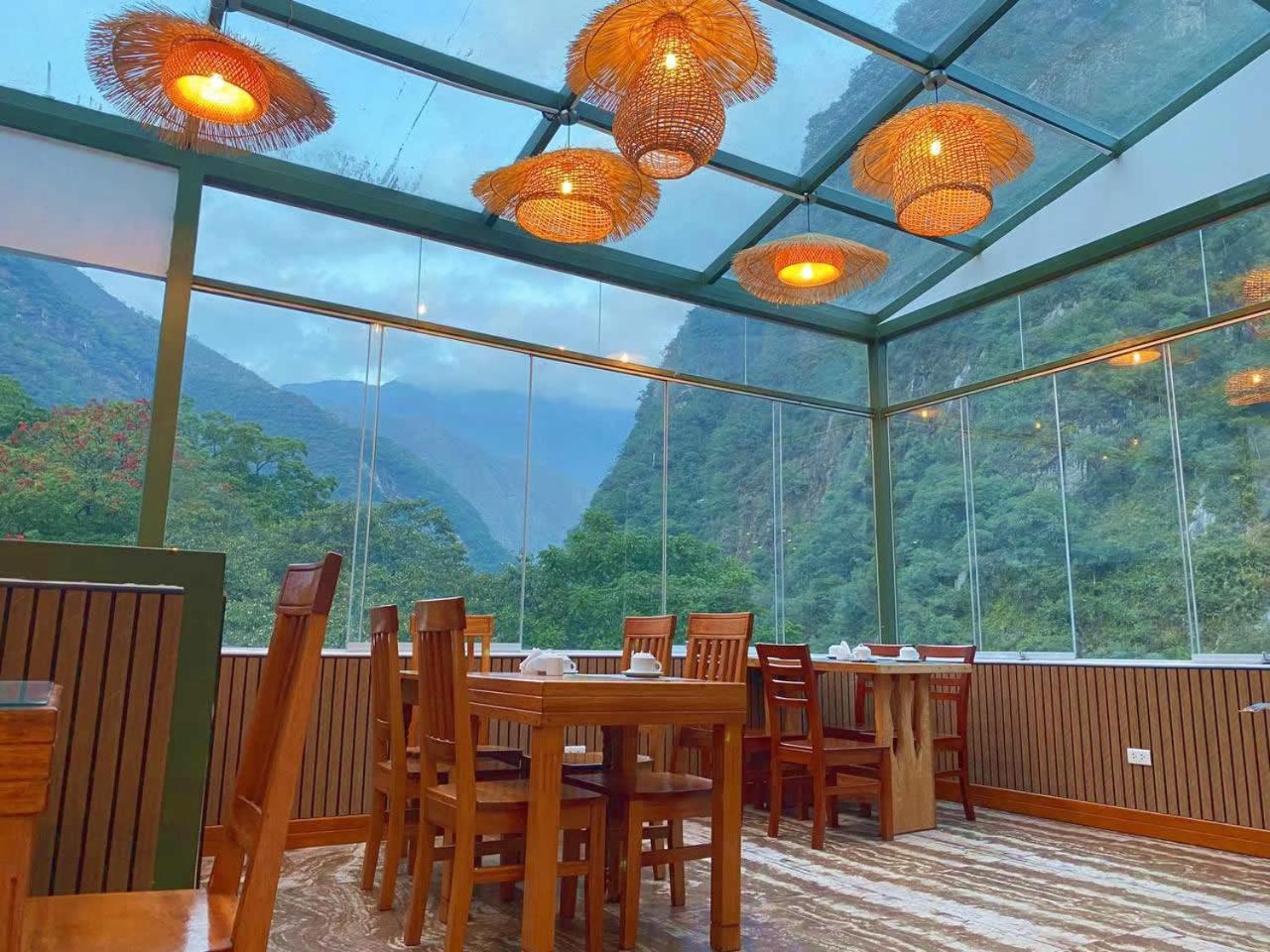 Hotel Qoya Palace - Machupicchu Kültér fotó